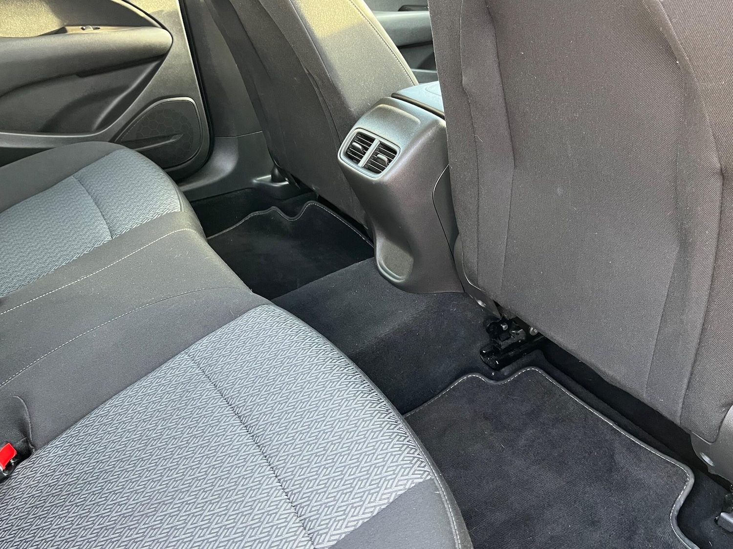 Used Vauxhall Insignia 2018 for sale - 76658051: Photo 15