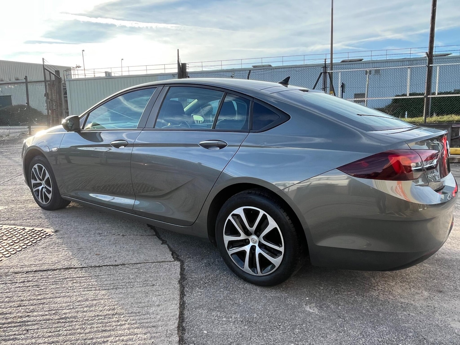 Used Vauxhall Insignia 2018 for sale - 76658051: Photo 7