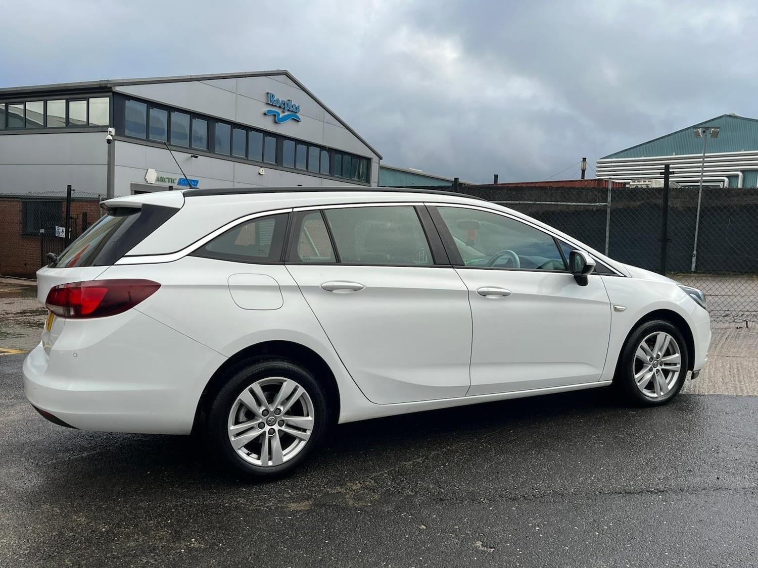 Used Vauxhall Astra 2017 for sale - 76671519: Photo 11