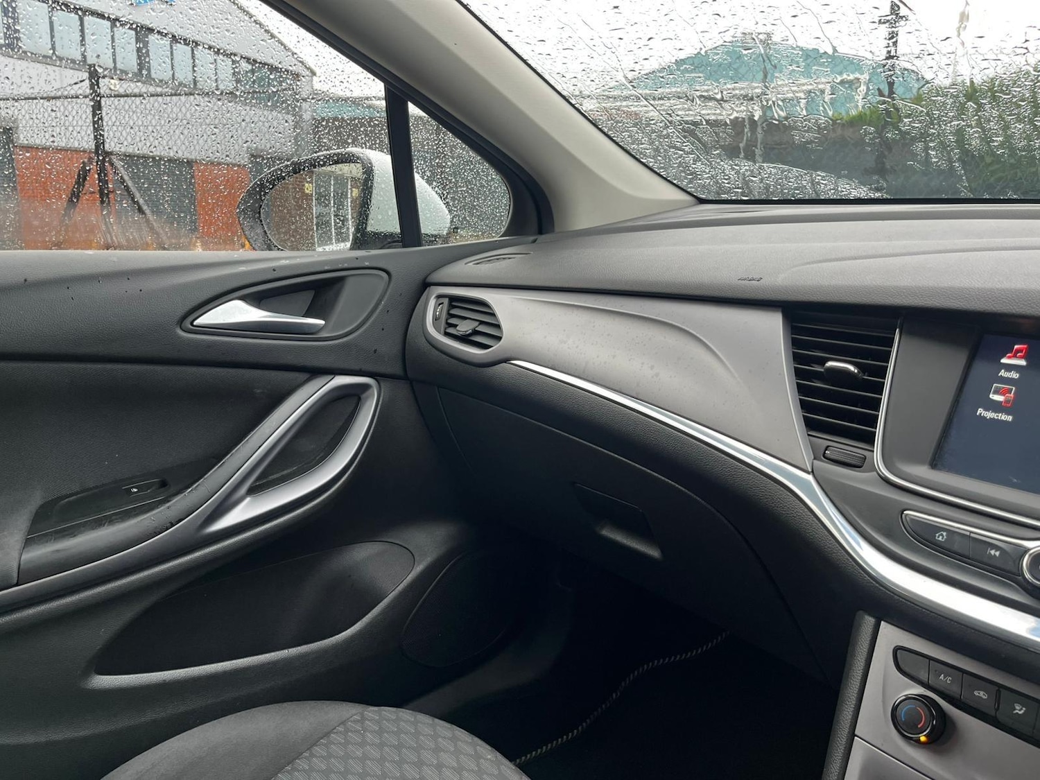 Used Vauxhall Astra 2017 for sale - 76671519: Photo 14