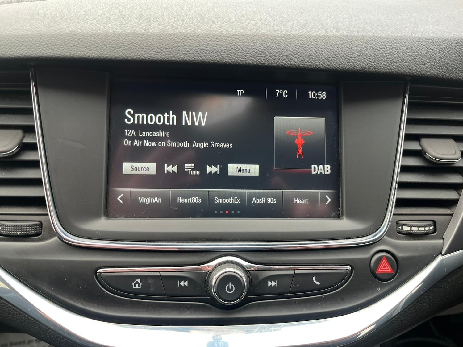 Used Vauxhall Astra 2017 for sale - 76671519: Photo 30