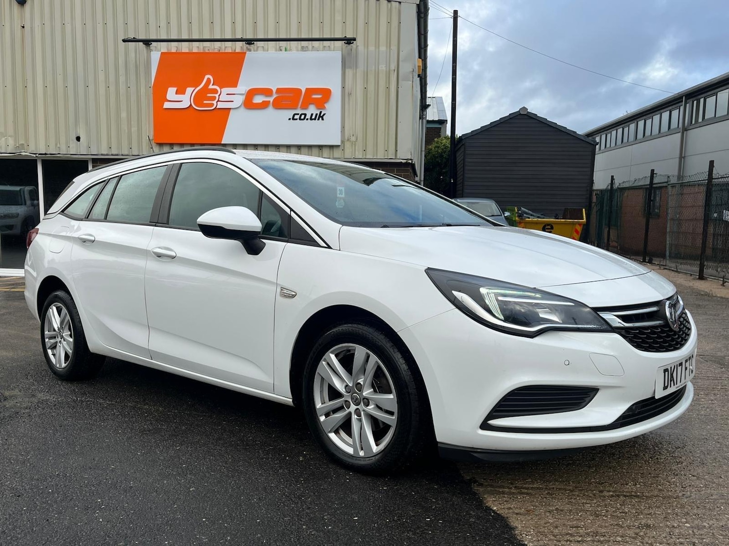 Used Vauxhall Astra 2017 for sale - 76671519: Photo 8