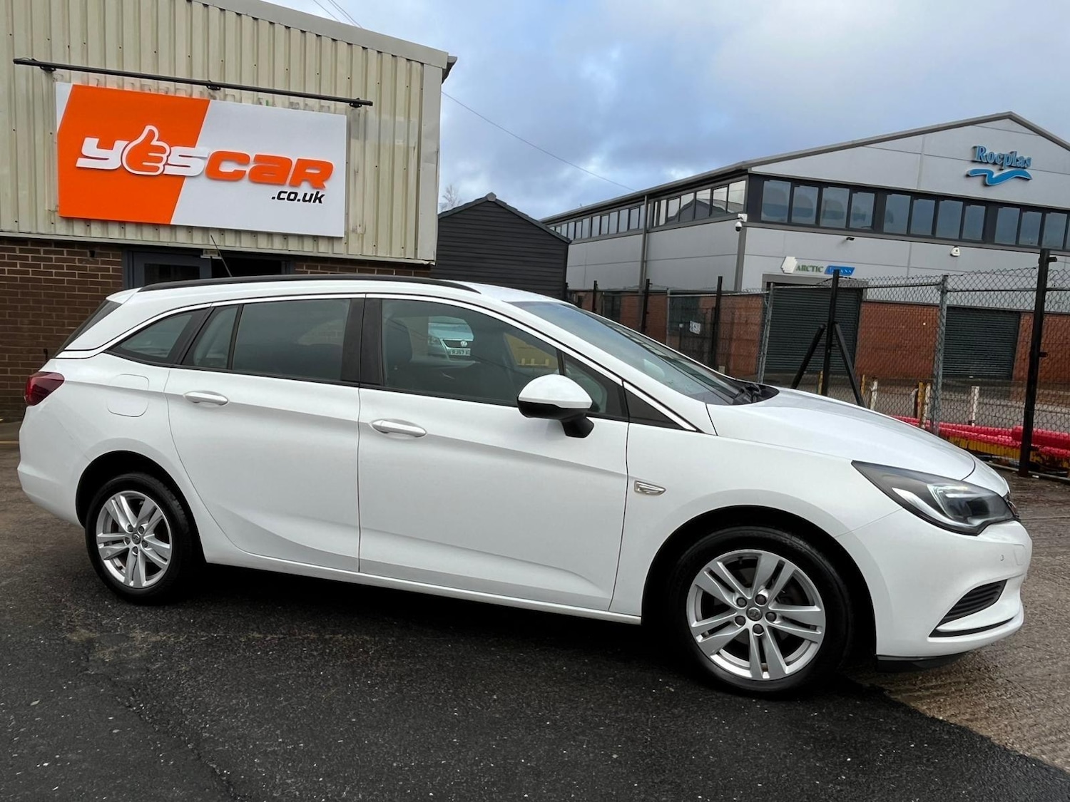 Used Vauxhall Astra 2017 for sale - 76671519: Photo 9