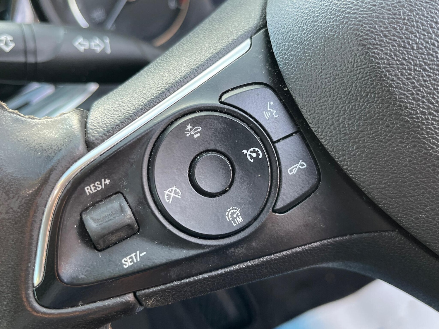 Used Vauxhall Insignia 2018 for sale - 77969968: Photo 17