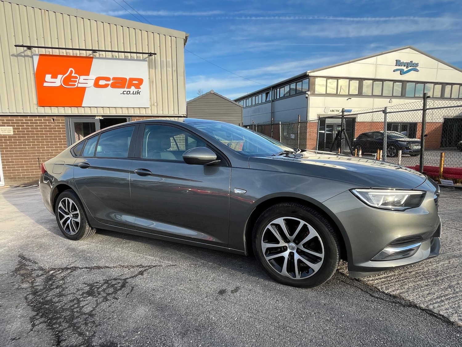 Used Vauxhall Insignia 2018 for sale - 77969968: Photo 4