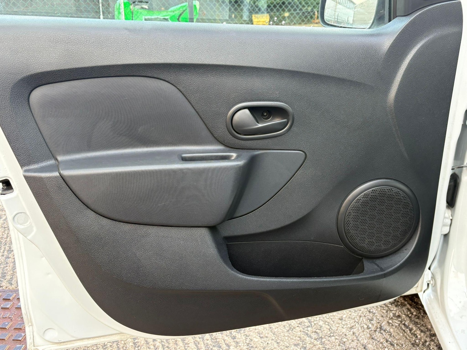 Used Dacia Sandero 2015 for sale - 77575158: Photo 27