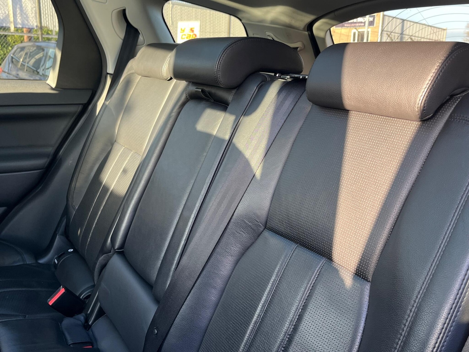 Used Land Rover Discovery Sport 2017 for sale - 77050279: Photo 18