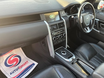 Used Land Rover Discovery Sport 2017 for sale - 77050279: Photo