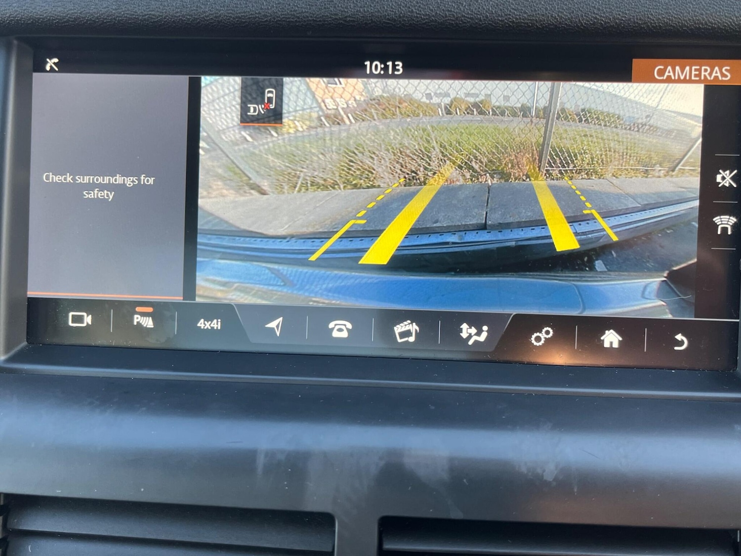 Used Land Rover Discovery Sport 2017 for sale - 77050279: Photo 41