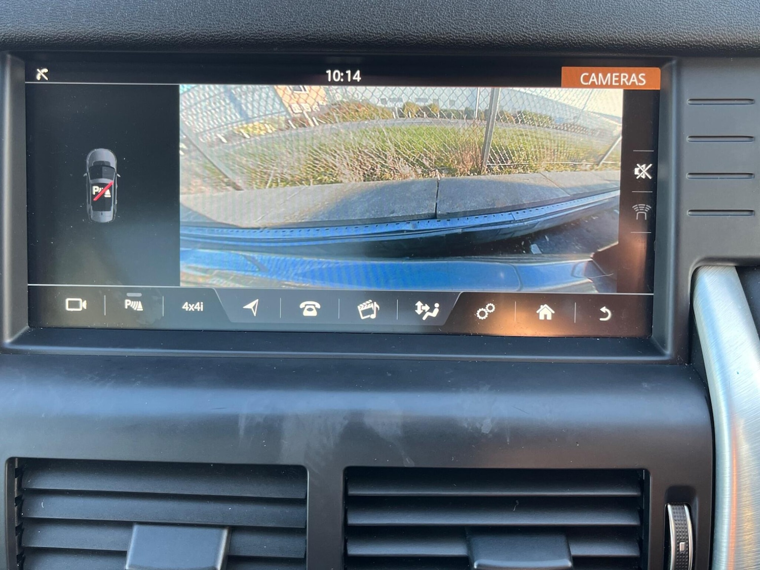 Used Land Rover Discovery Sport 2017 for sale - 77050279: Photo 46