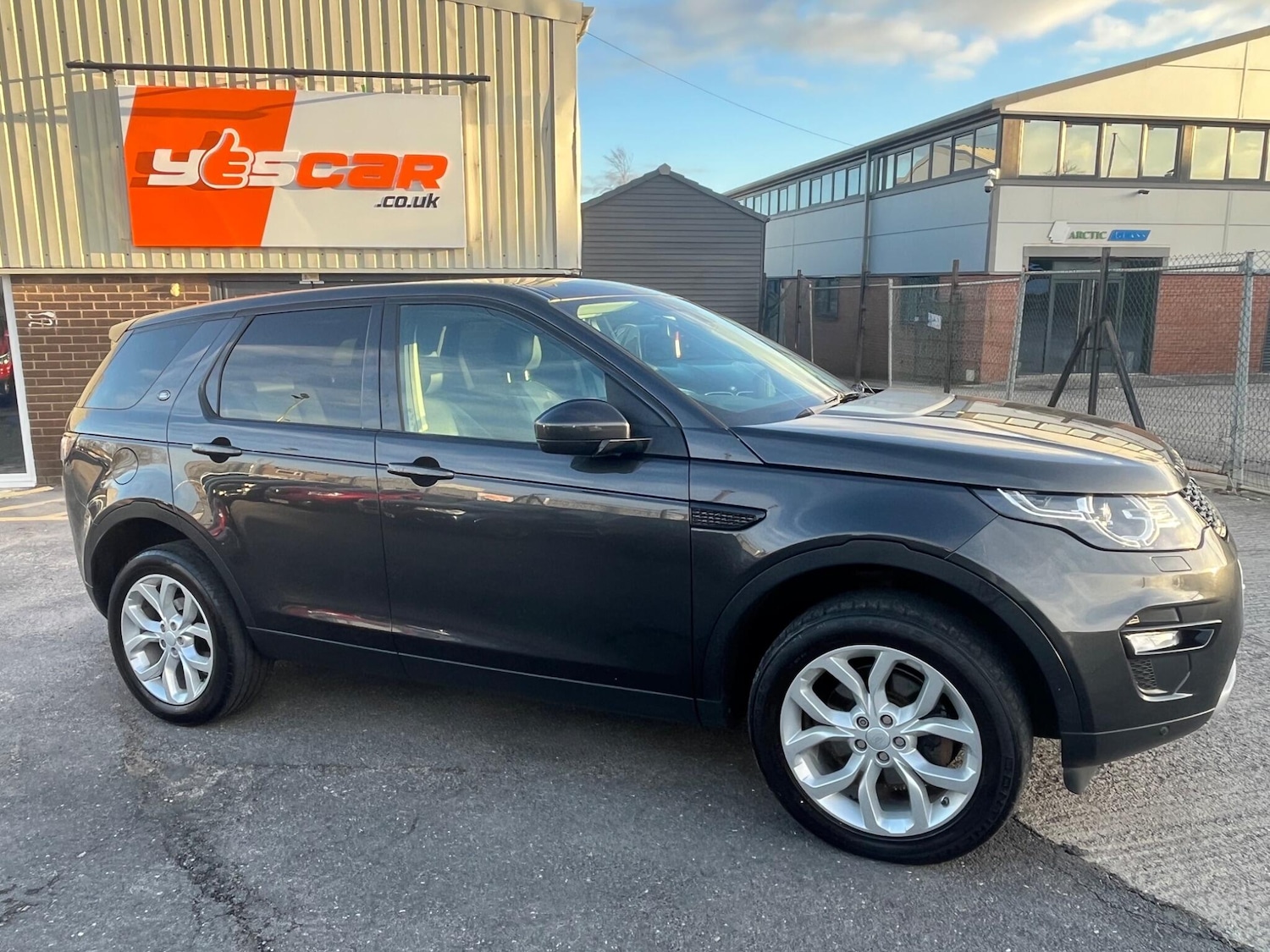 Used Land Rover Discovery Sport 2017 for sale - 77050279: Photo 8