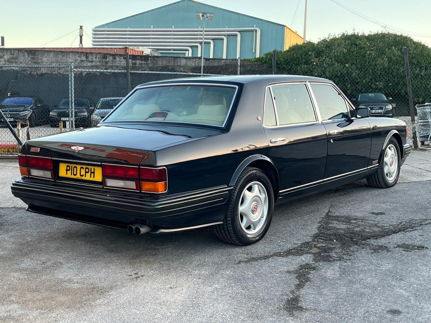 Used Bentley Turbo R 1996 for sale - 76714847: Photo 13