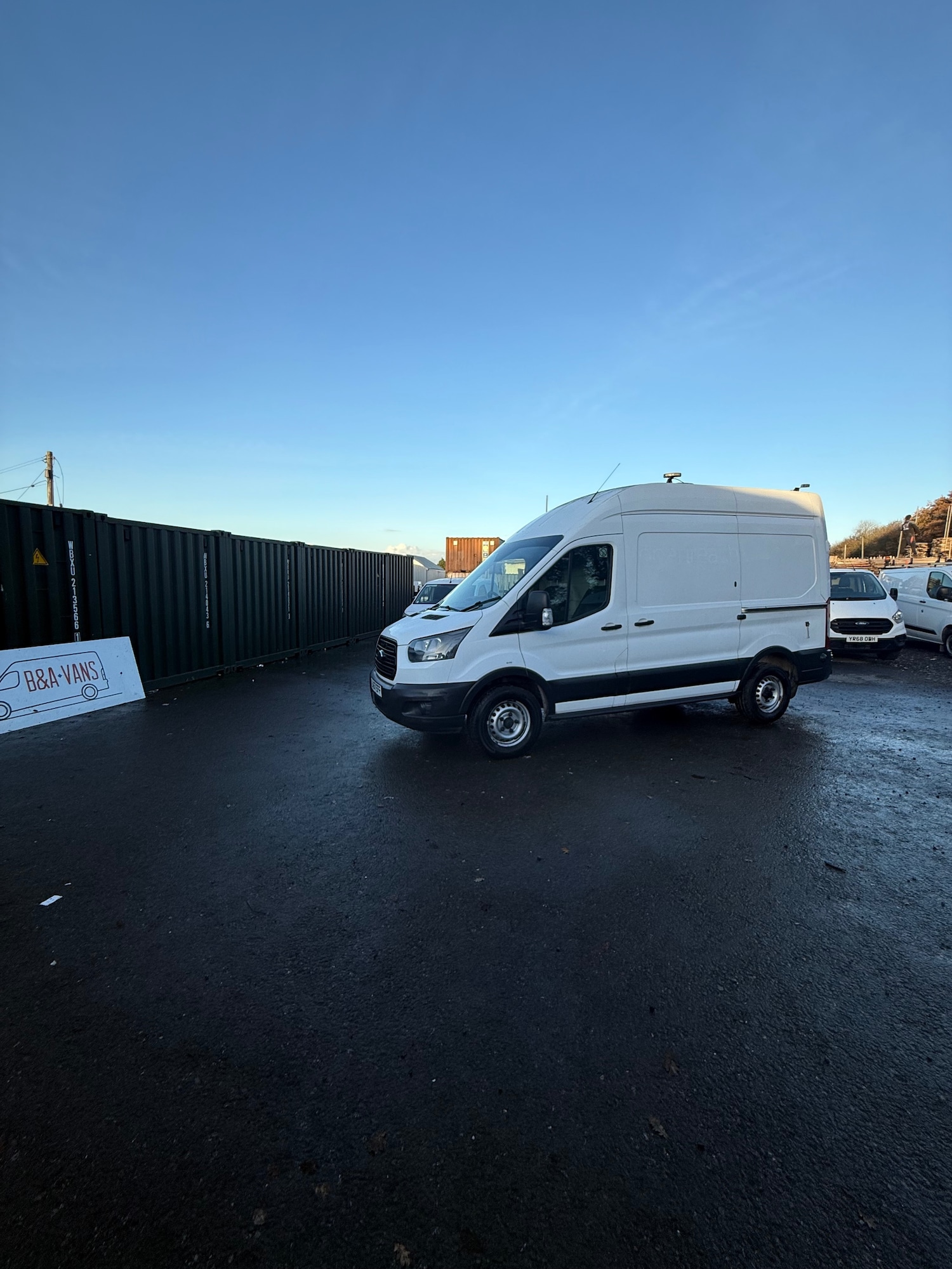 Used Ford Transit 2018 for sale - 76904761: Photo 1