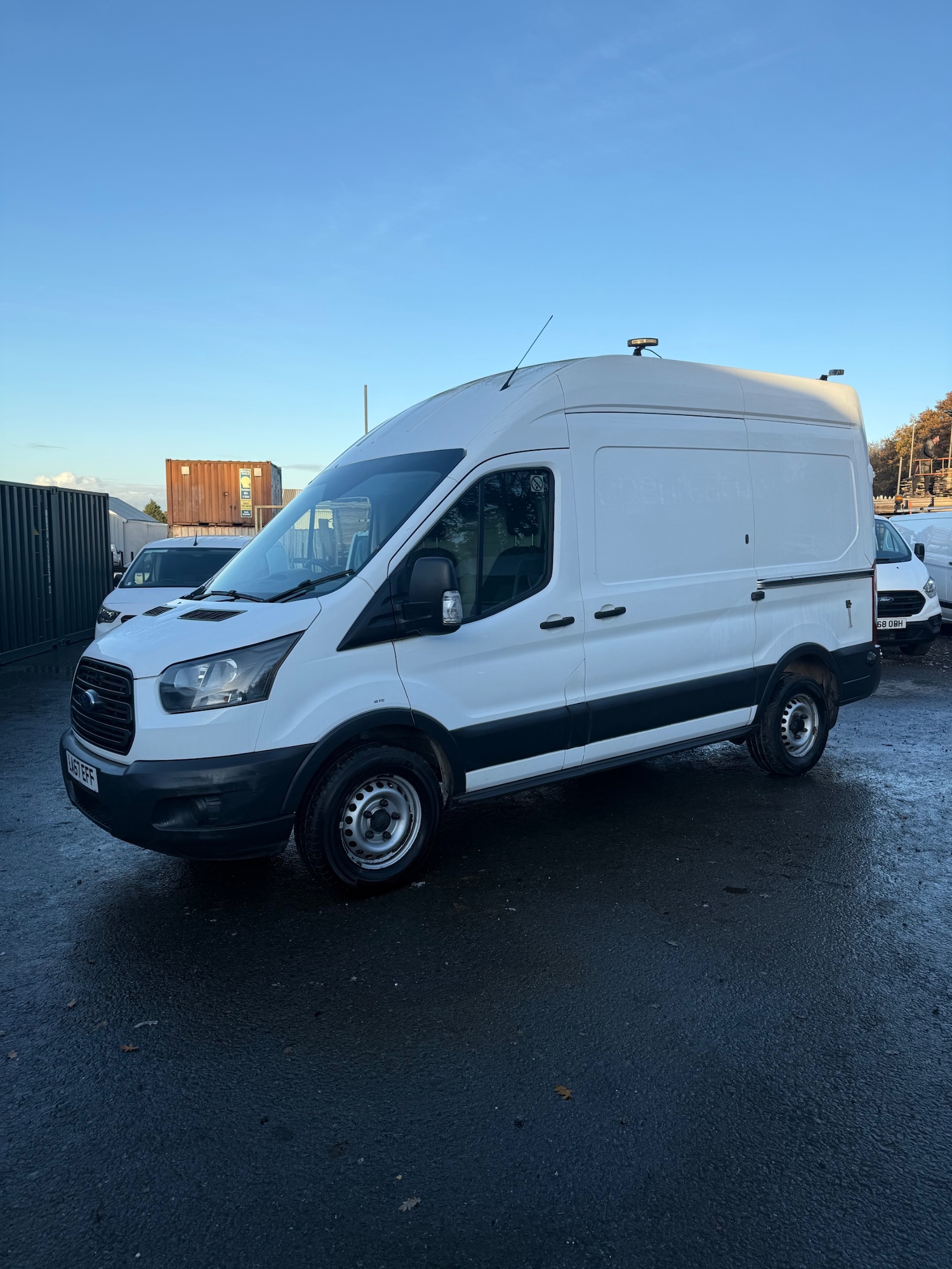 Used Ford Transit 2018 for sale - 76904761: Photo 2
