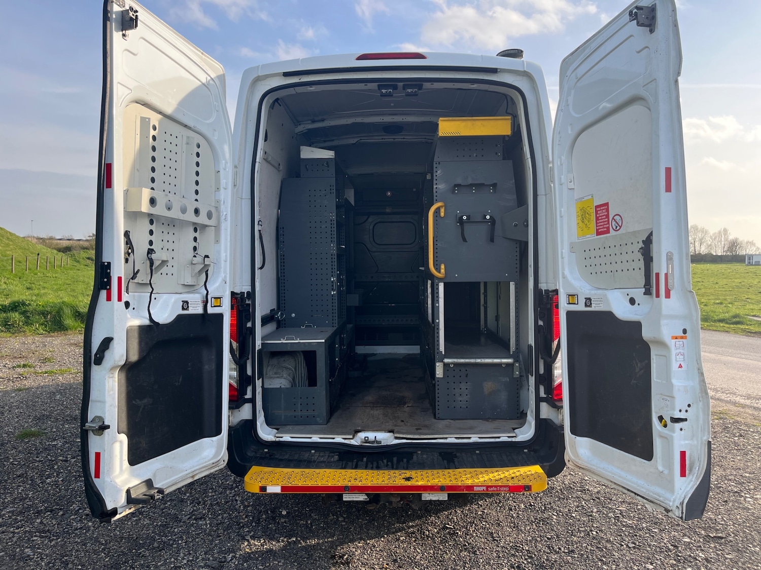 Used Ford Transit 2018 for sale - 77998117: Photo 9