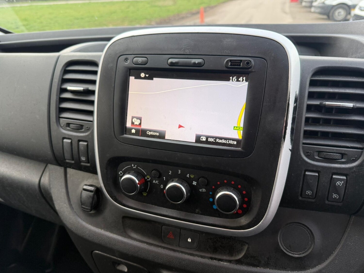 Used Renault Trafic 2021 for sale - 77763243: Photo 11