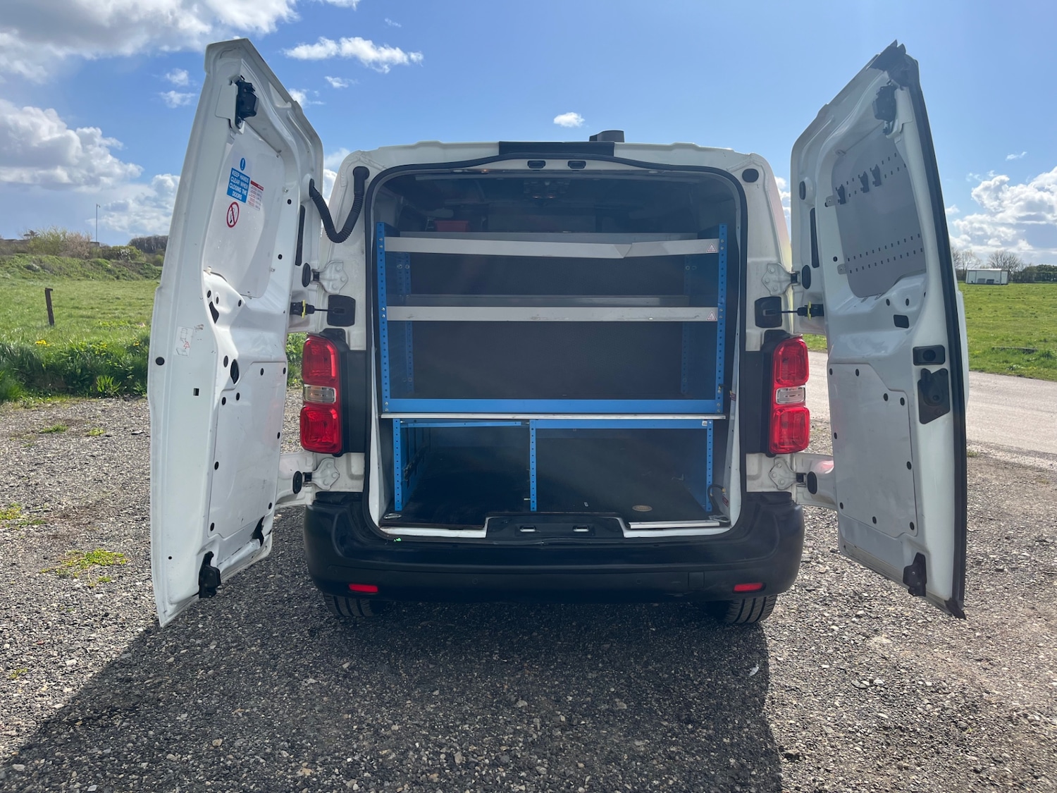 Used Peugeot Expert 2017 for sale - 78054325: Photo 10