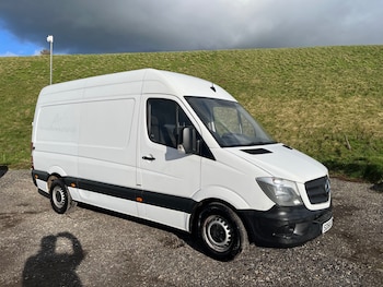 Mercedes-Benz Sprinter feature image