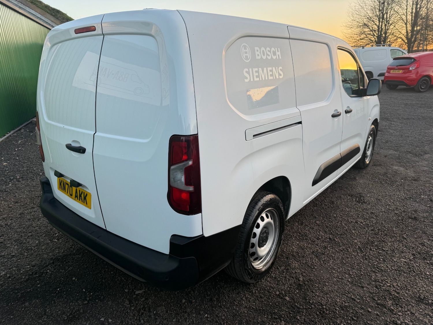 Used Vauxhall Combo 2020 for sale - 77049321: Photo 2