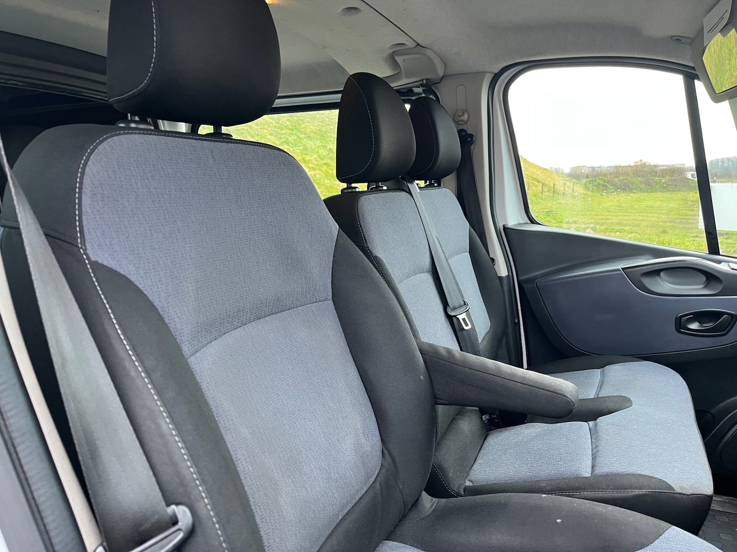 Used Vauxhall Vivaro 2016 for sale - 77364019: Photo 11