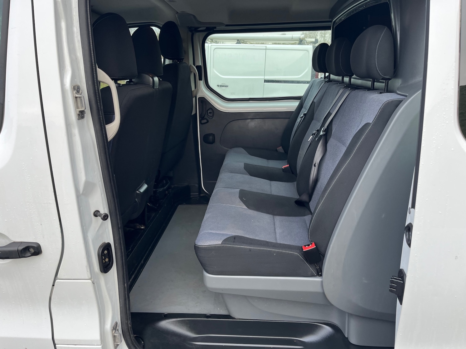 Used Vauxhall Vivaro 2016 for sale - 77364019: Photo 13