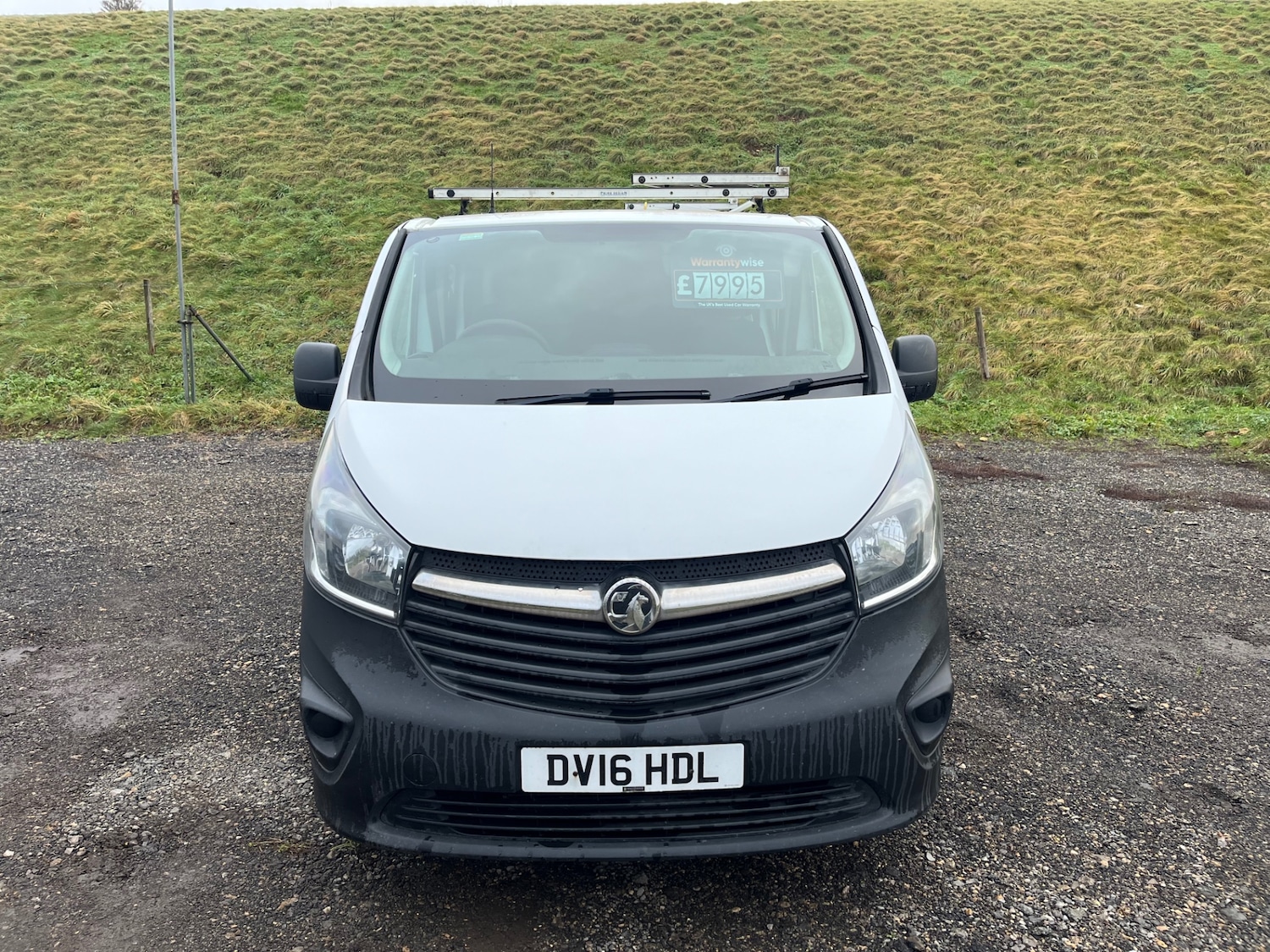 Used Vauxhall Vivaro 2016 for sale - 77364019: Photo 2