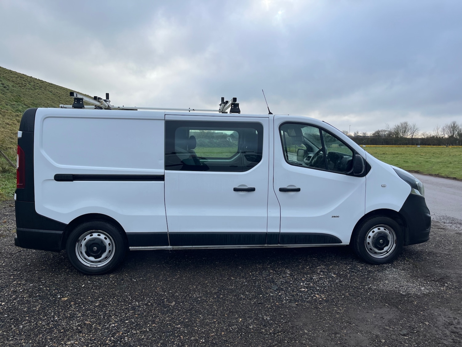 Used Vauxhall Vivaro 2016 for sale - 77364019: Photo 8
