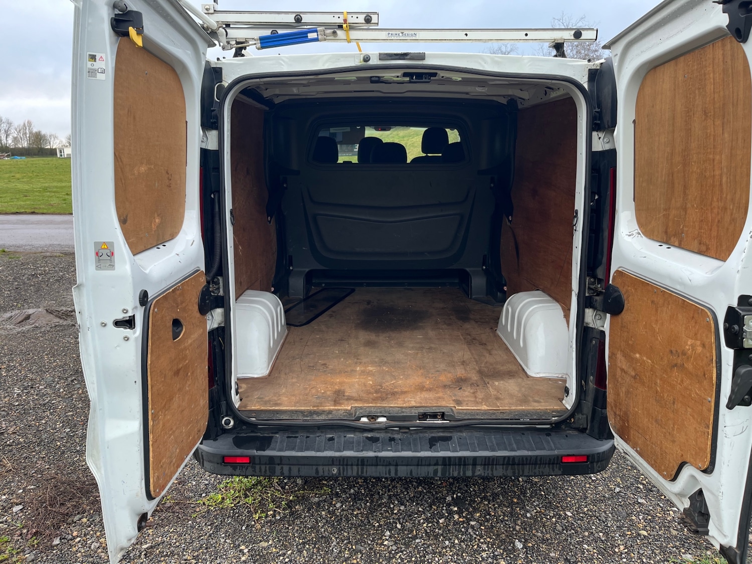 Used Vauxhall Vivaro 2016 for sale - 77364019: Photo 9