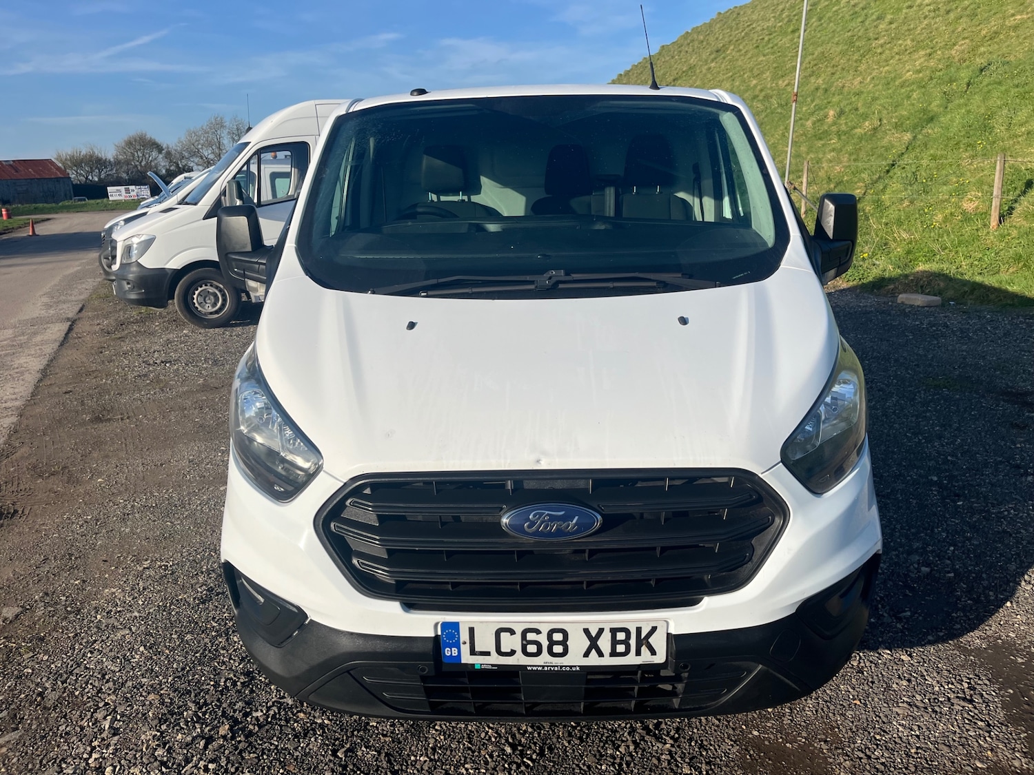 Used Ford Transit Custom 2019 for sale - 77653043: Photo 2