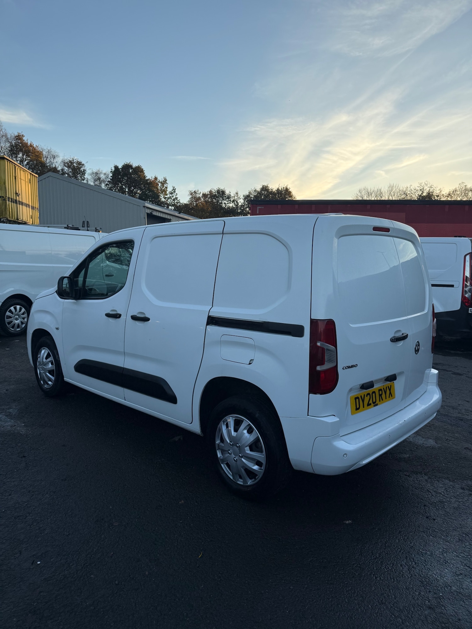 Used Vauxhall Combo 2020 for sale - 77053022: Photo 4