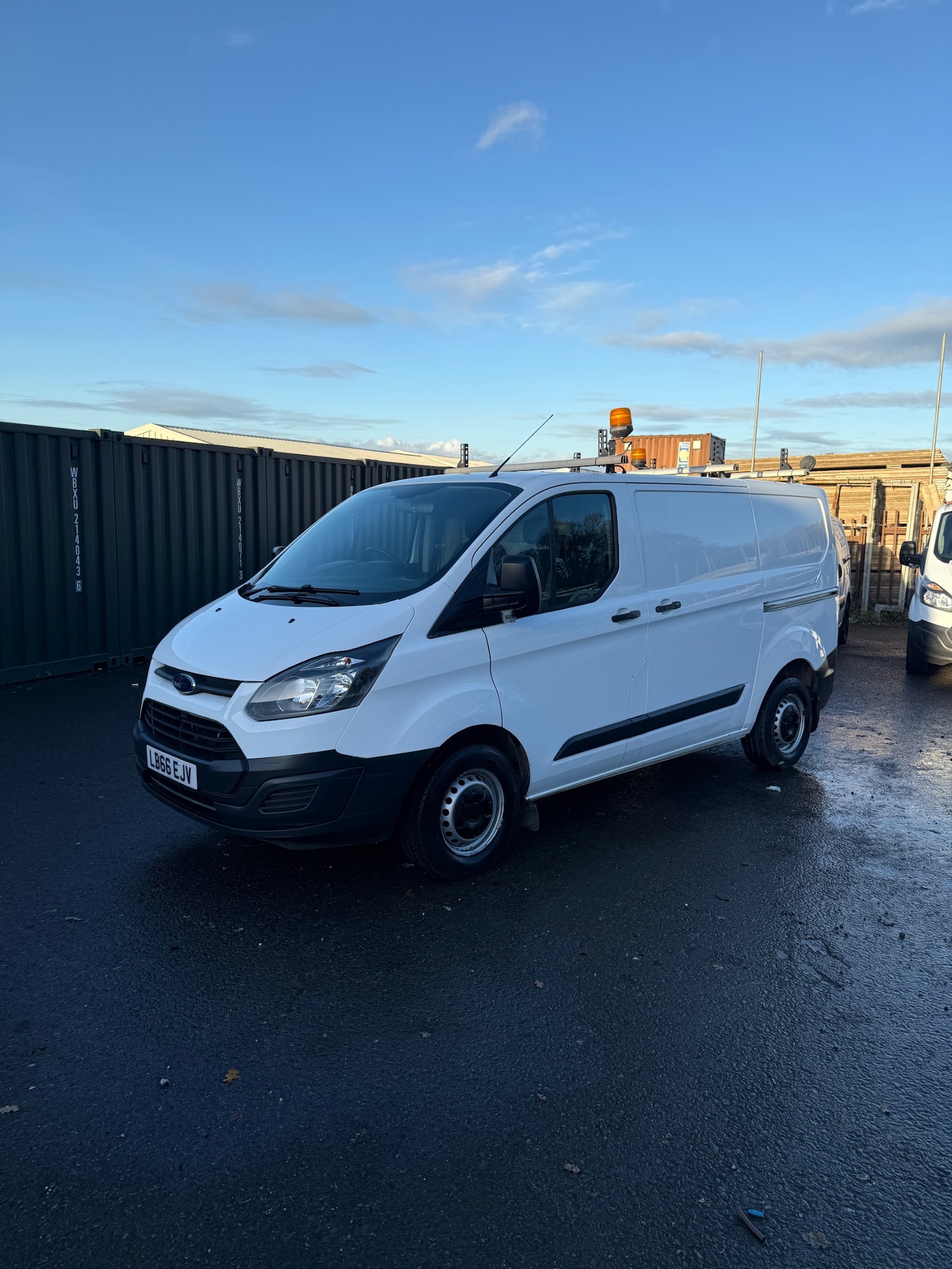 Used Ford Transit Custom 2017 for sale - 77053002: Photo 2