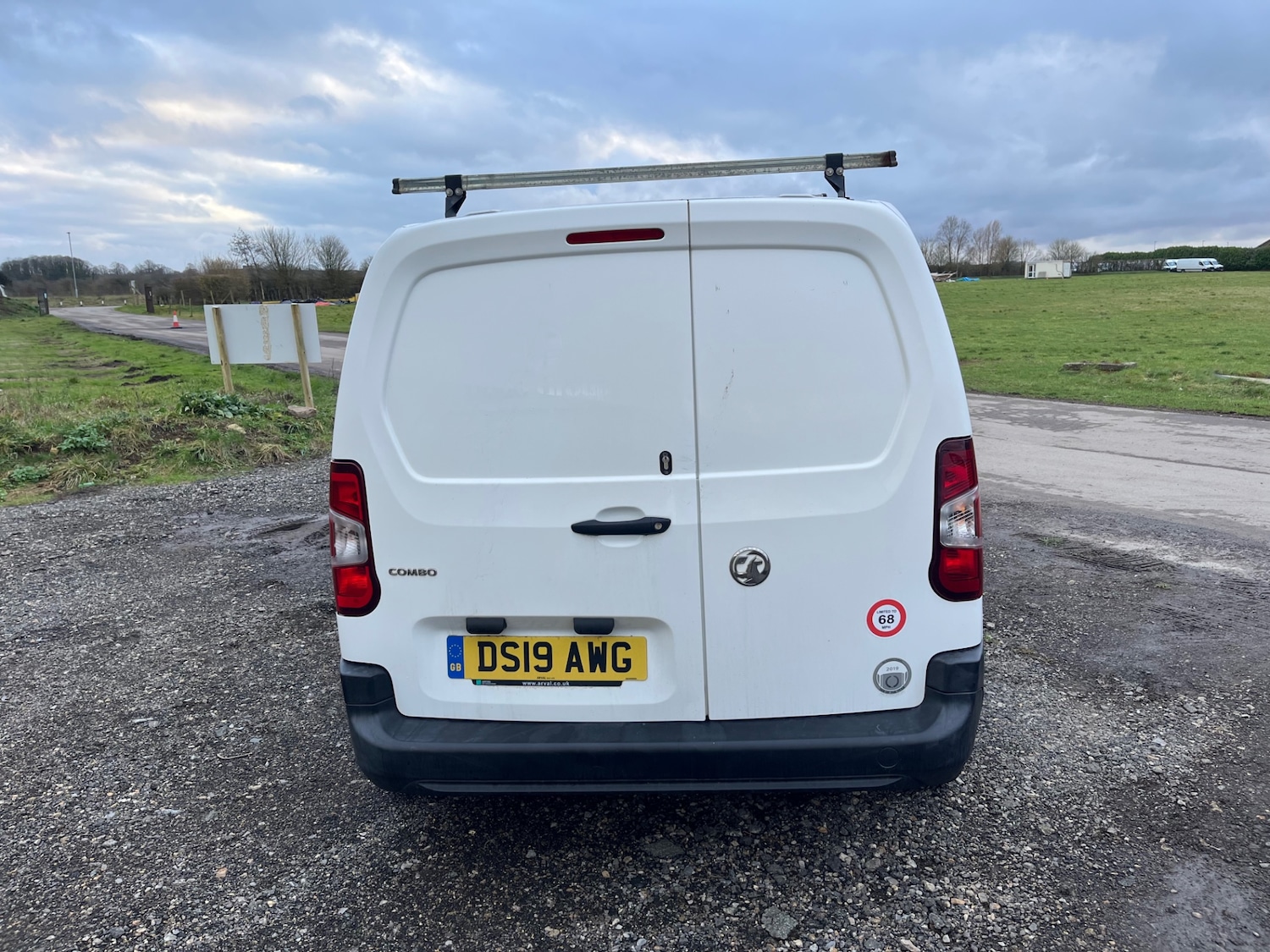Used Vauxhall Combo 2019 for sale - 77365601: Photo 5
