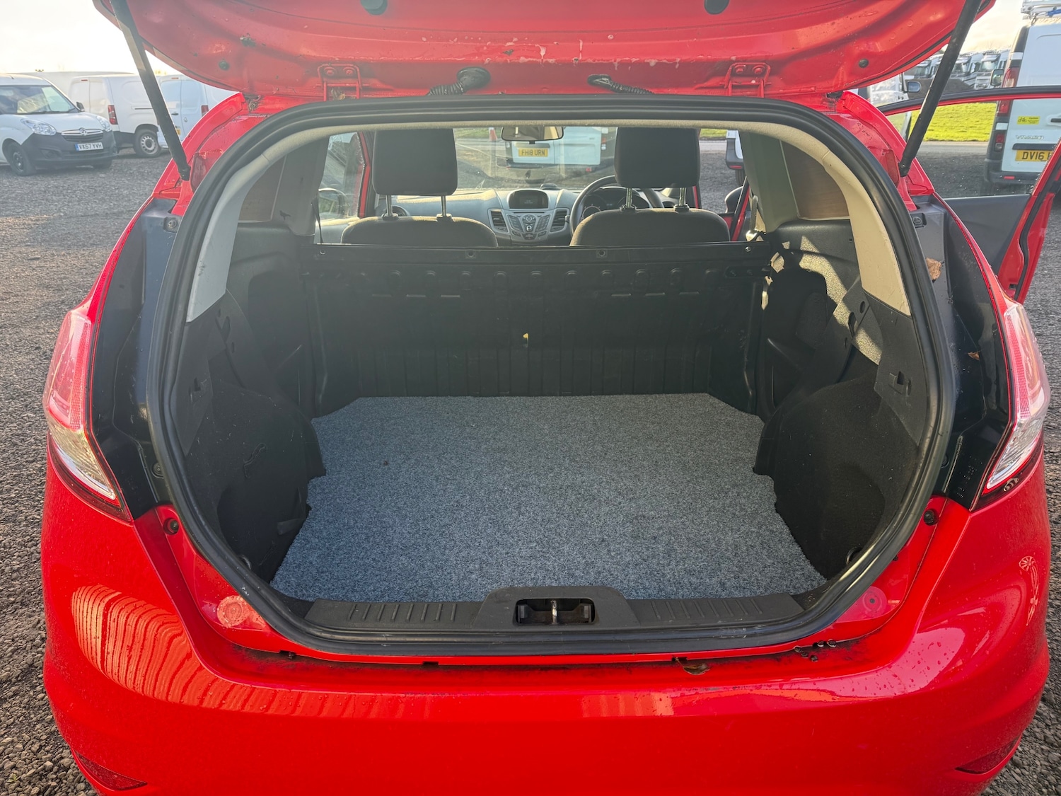 Used Ford Fiesta 2016 for sale - 77053005: Photo 12