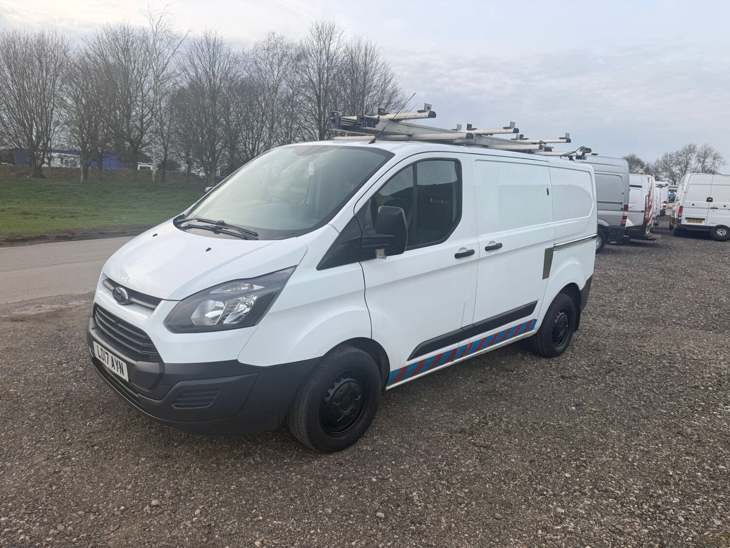 Used Ford Transit Custom 2017 for sale - 77763255: Photo 3