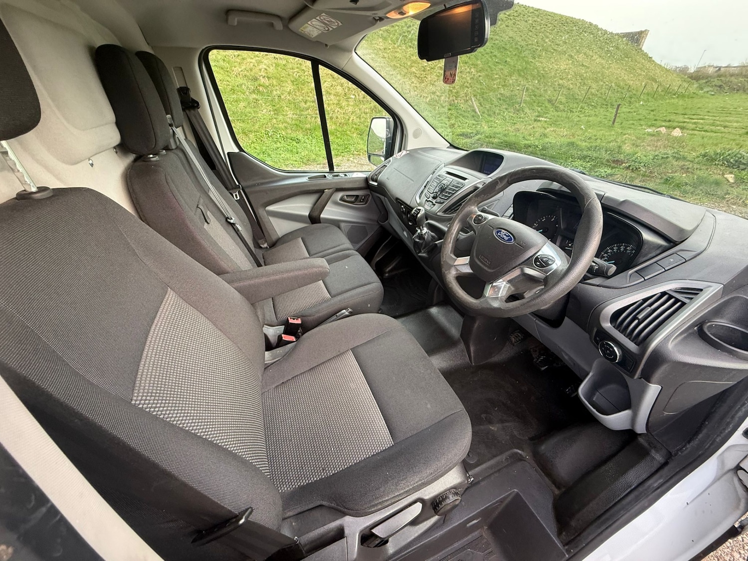 Used Ford Transit Custom 2017 for sale - 77763255: Photo 9