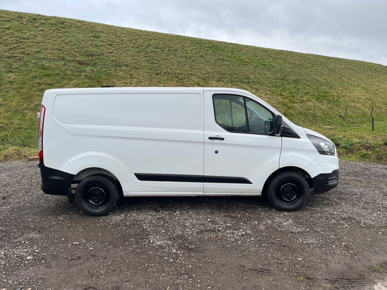 Used Ford Transit Custom 2018 for sale - 77379463: Photo 2