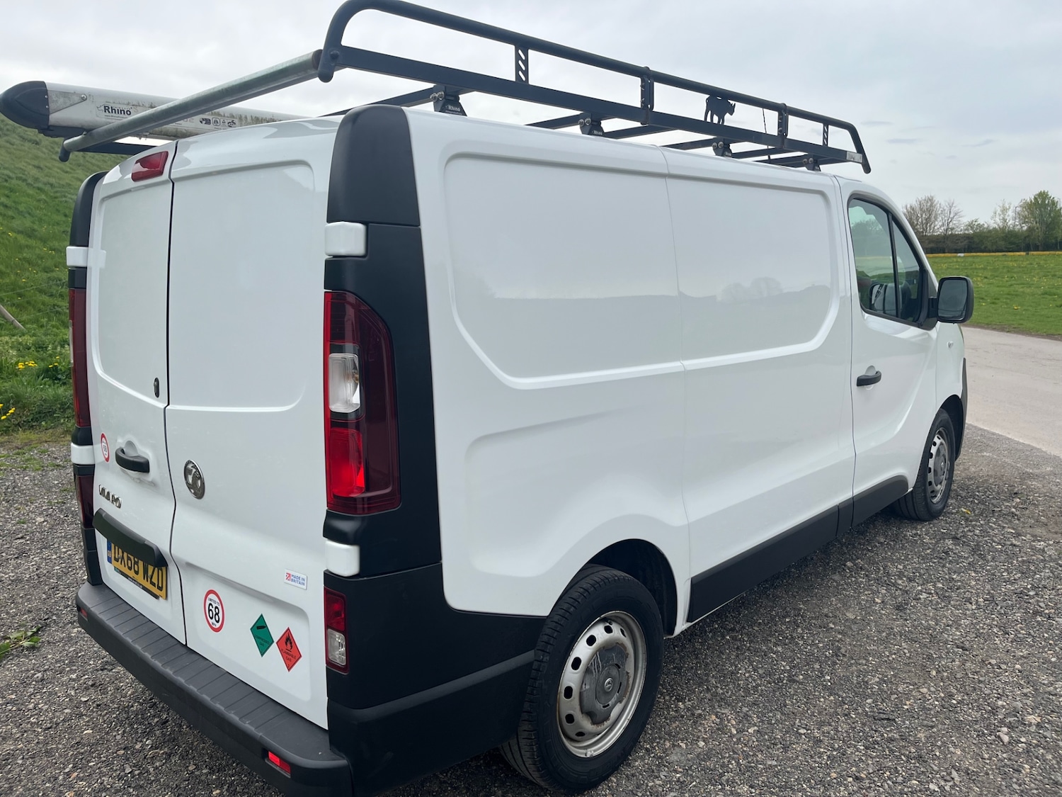 Used Vauxhall Vivaro 2018 for sale - 78178354: Photo 8