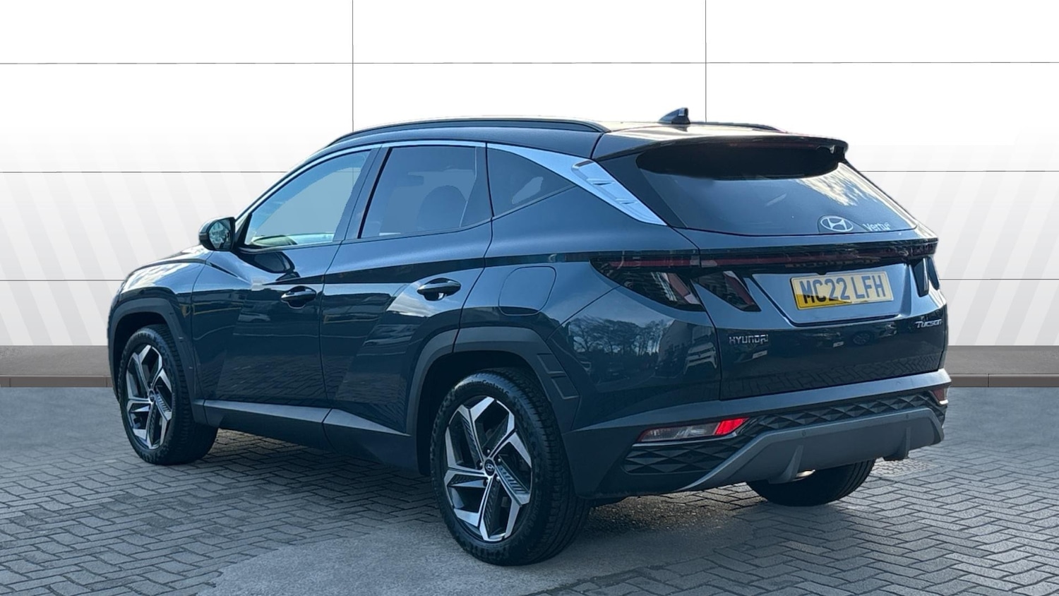 Used Hyundai TUCSON 2022 for sale - 76426230: Photo 2