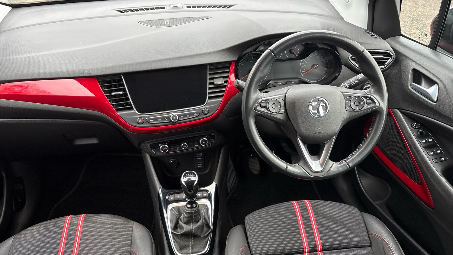 Used Vauxhall Crossland 2022 for sale - 77917136: Photo 10