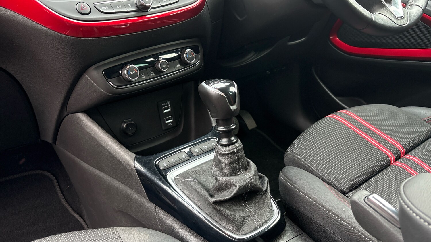 Used Vauxhall Crossland 2022 for sale - 77917136: Photo 13