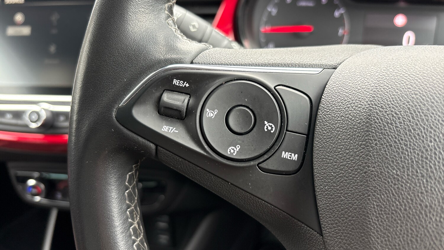 Used Vauxhall Crossland 2022 for sale - 77917136: Photo 35