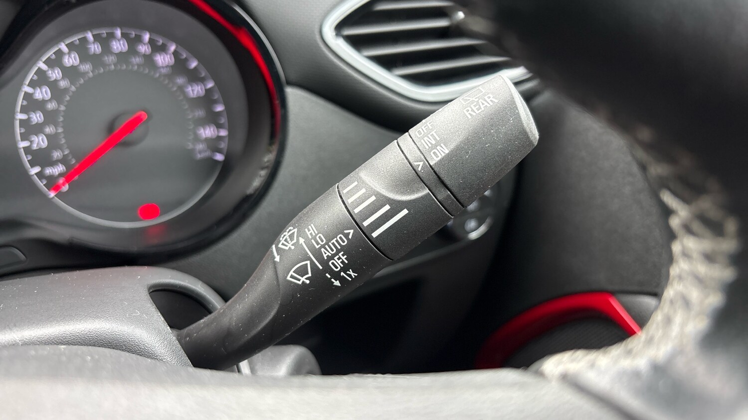 Used Vauxhall Crossland 2022 for sale - 77917136: Photo 37