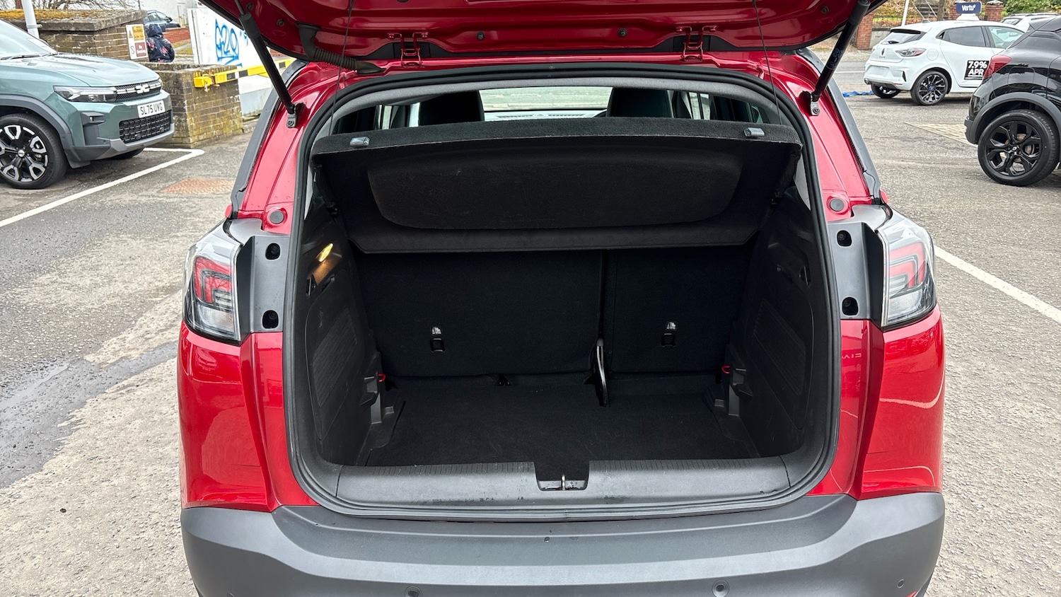 Used Vauxhall Crossland 2022 for sale - 77917136: Photo 4