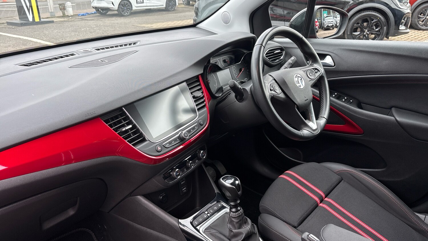 Used Vauxhall Crossland 2022 for sale - 77917136: Photo 9