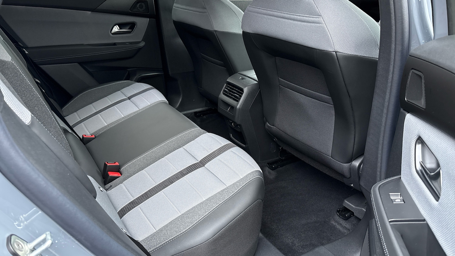 Used Vauxhall Grandland 2025 for sale - 77776143: Photo 16