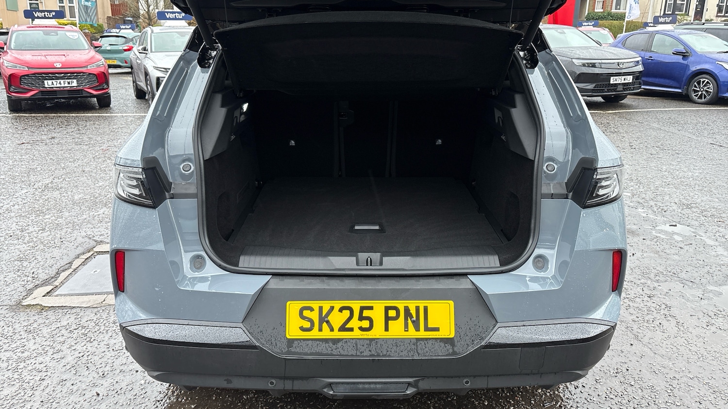 Used Vauxhall Grandland 2025 for sale - 77776143: Photo 4