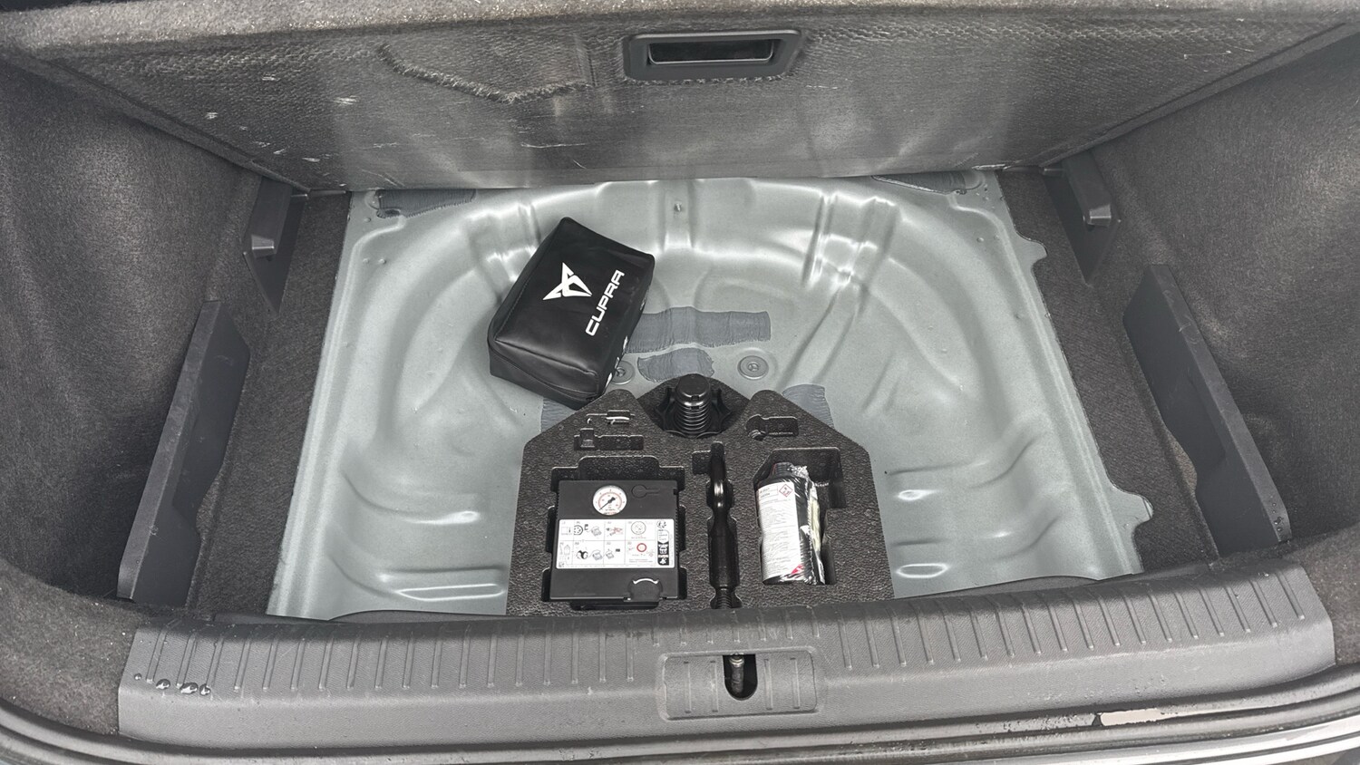 Used Cupra Formentor 2023 for sale - 77282412: Photo 31