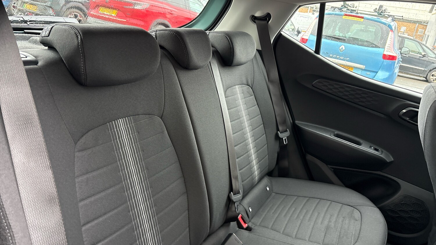 Used Hyundai i10 2025 for sale - 77515352: Photo 37