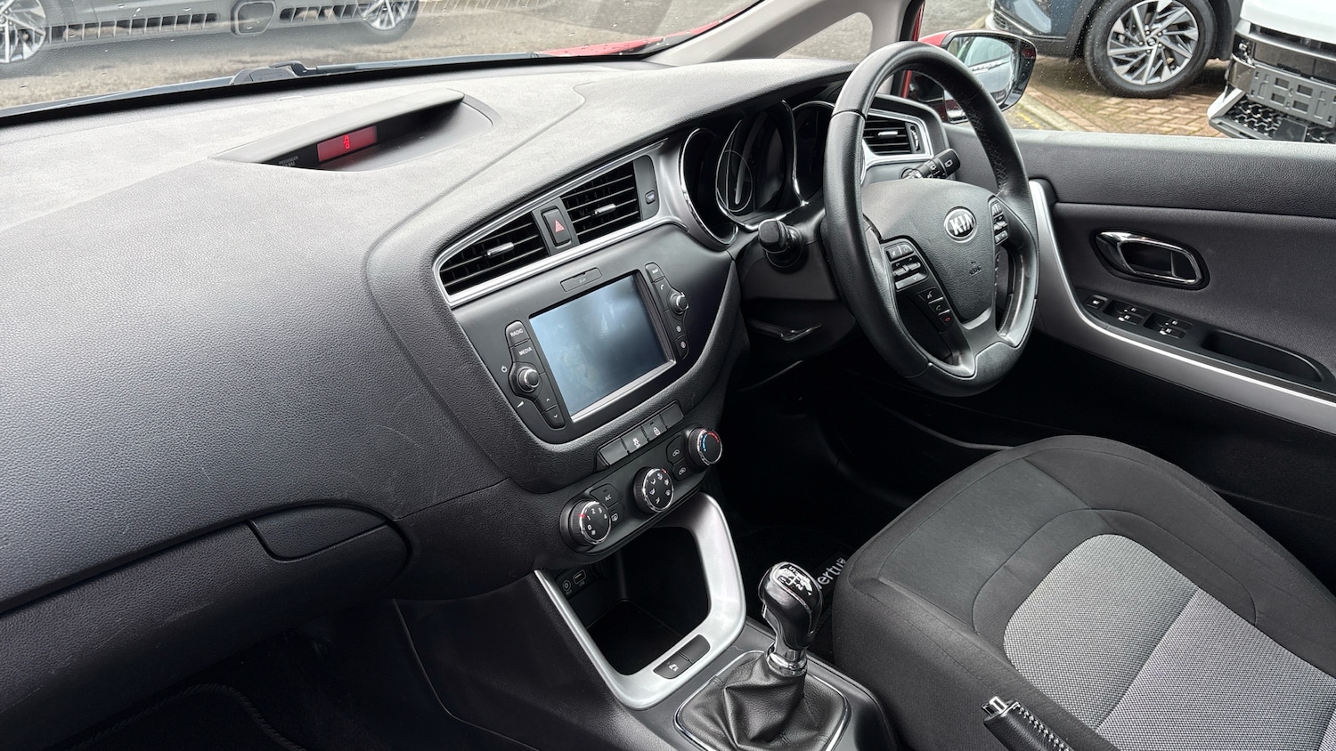 Used Kia Ceed 2018 for sale - 76476357: Photo 9