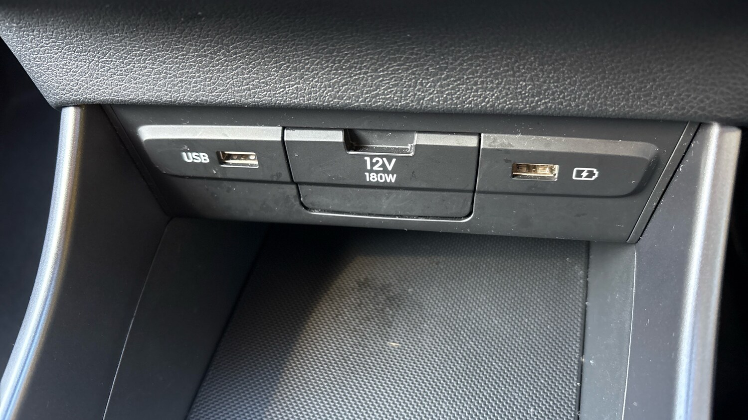 Used Hyundai i20 2023 for sale - 77581022: Photo 30